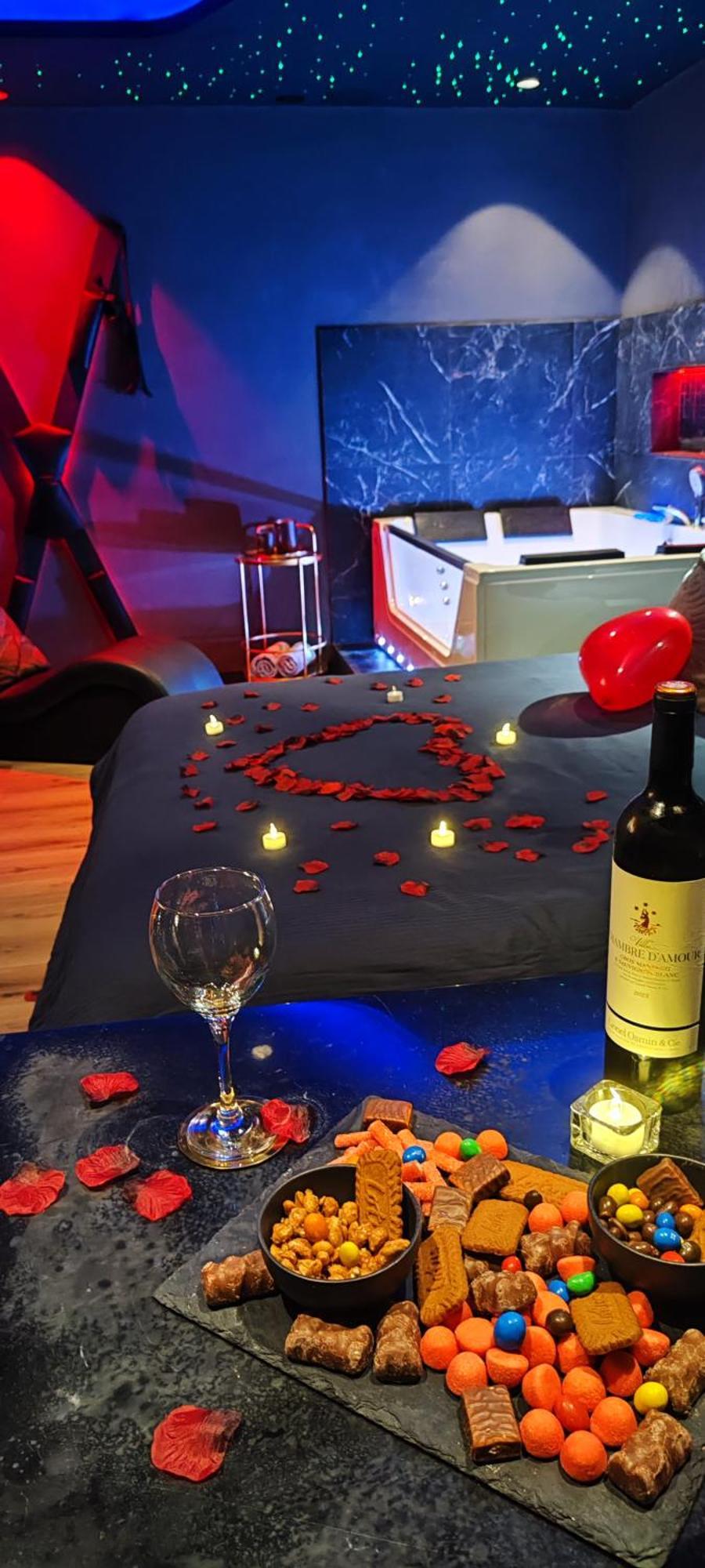Loveroomxspa Bourg-Saint-Christophe Esterno foto