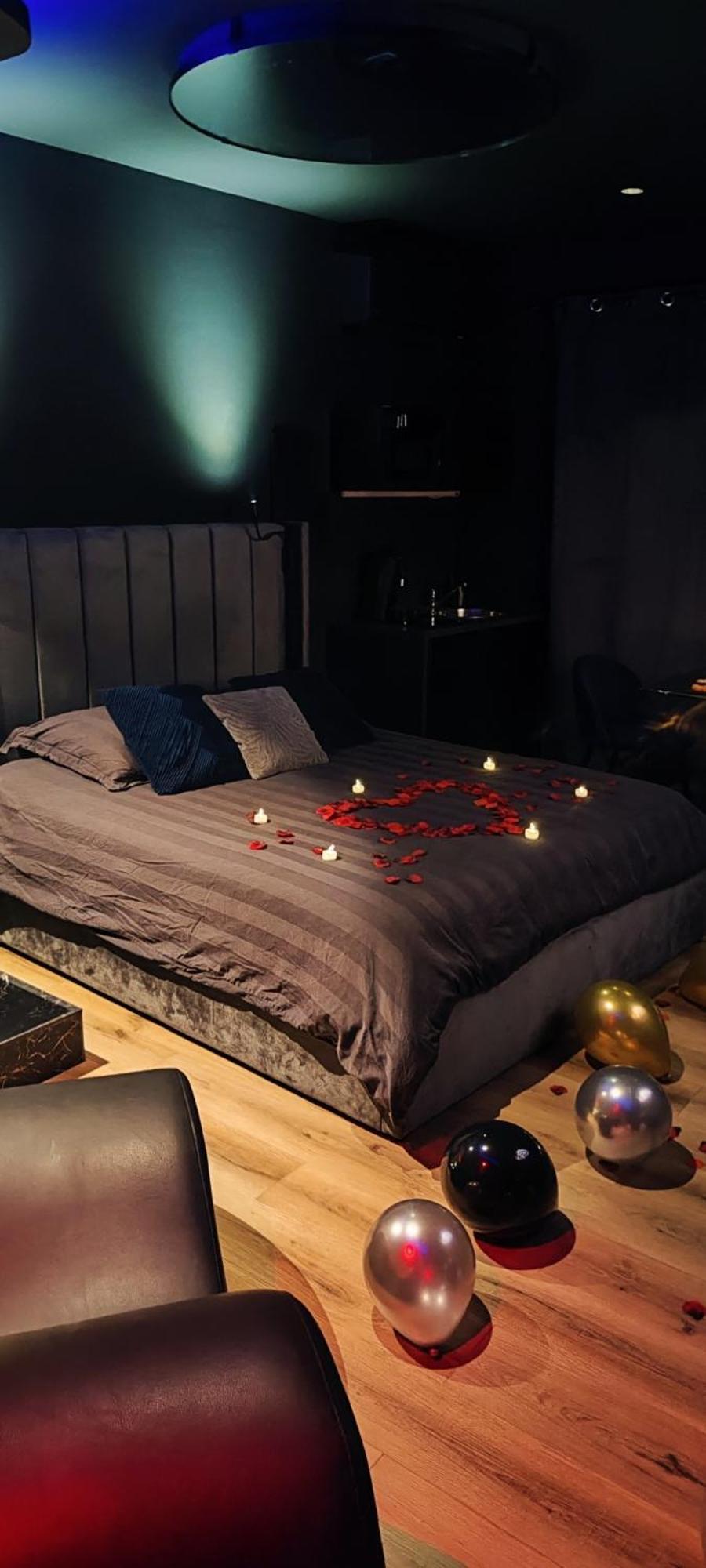Loveroomxspa Bourg-Saint-Christophe Esterno foto